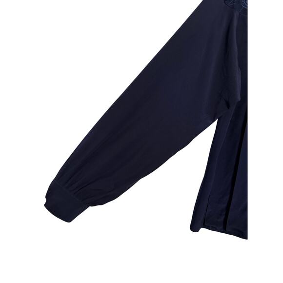 Pierre Cardin Women's 6 Embroidered Floral 100% Silk Pintuck Button Navy Blouse - Picture 3 of 7